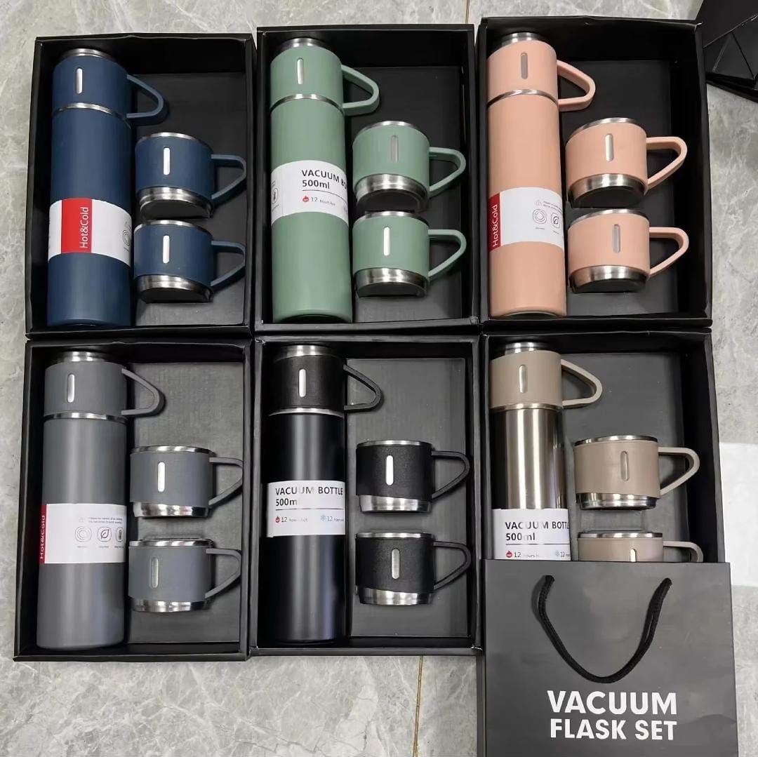 3 Cup Double-Layer Stainless Steel Vacuum Flask Set (Random Color)